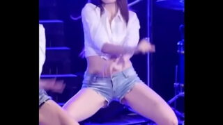 公众号【喵污】韩国女团性感热裤超诱惑高潮热舞